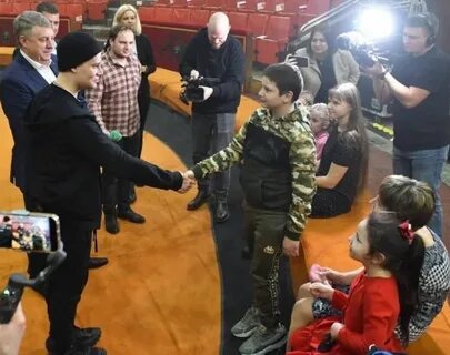 Шамана пригласили