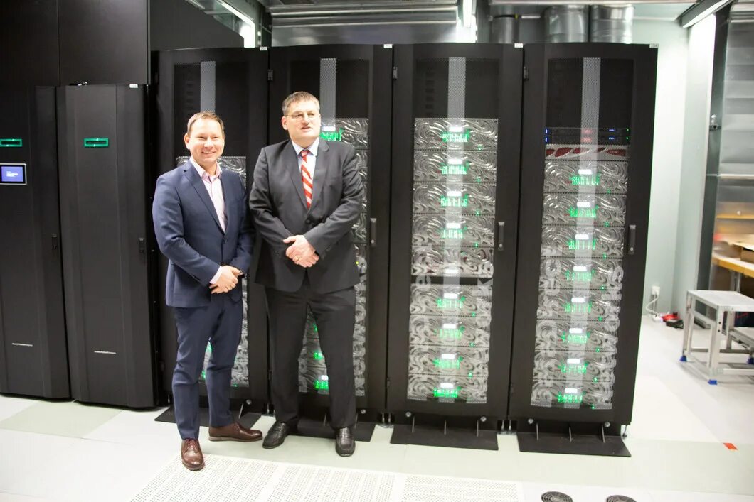 High performance computer. Hpe cray ex235a. hpc performance. суперкомпьютер циам. суперкомпьютер политех.