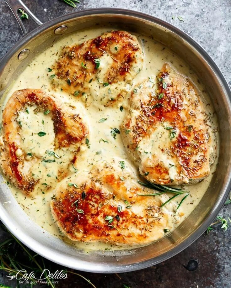 Куриное филе с яблоками. Рубленные котлеты из куриного филе. Вкусные блюда из курицы. Блюда из куриной грудки. Второе блюдо.