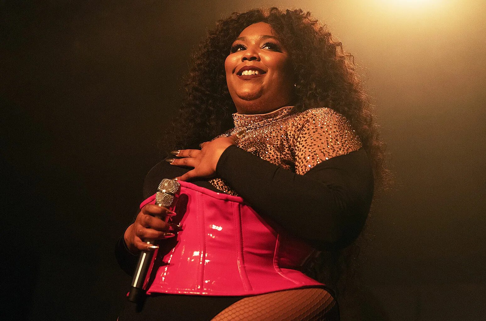 Лиззо американская певица. Lizzo good as hell. Lizzo песни. Рэперша lizzo. Lizzo перевод.