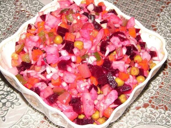 винегрет с фасолью и горошком. винегрет из квашеной капусты. салат винегрет ~ 1кг. салат с фасолью свеклой и капустой. винегрет с квашеной капустой и горошком.