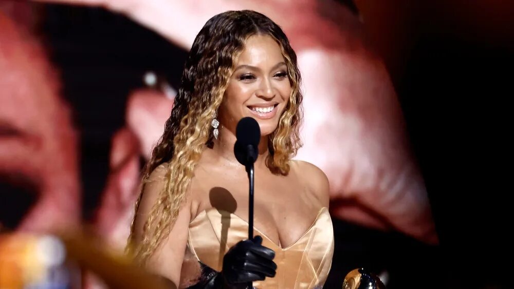 Бейонсе певица. Бейонсе жизель ноулз-картер. Beyonce фото. Бейонсе. Фамилия бьонсе.