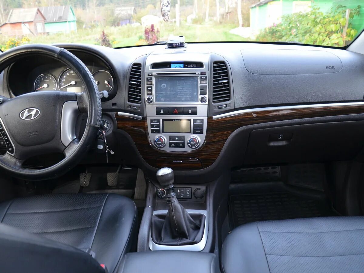 Купить б у санта фе. Hyundai Santa Fe II Рестайлинг, 2010. Hyundai Santa Fe 2010 2.2. Хендай Санта Фе 2 Рестайлинг. Хёндай Санта Фе 2010г.