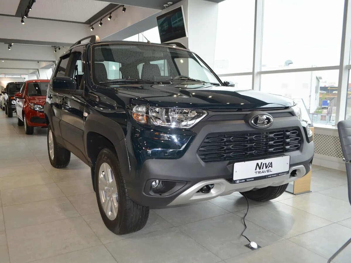 Купить новый Lada (ВАЗ) Niva I Рестайлинг (Travel) 1.7 MT (80 л.с.) 4WD бензин м
