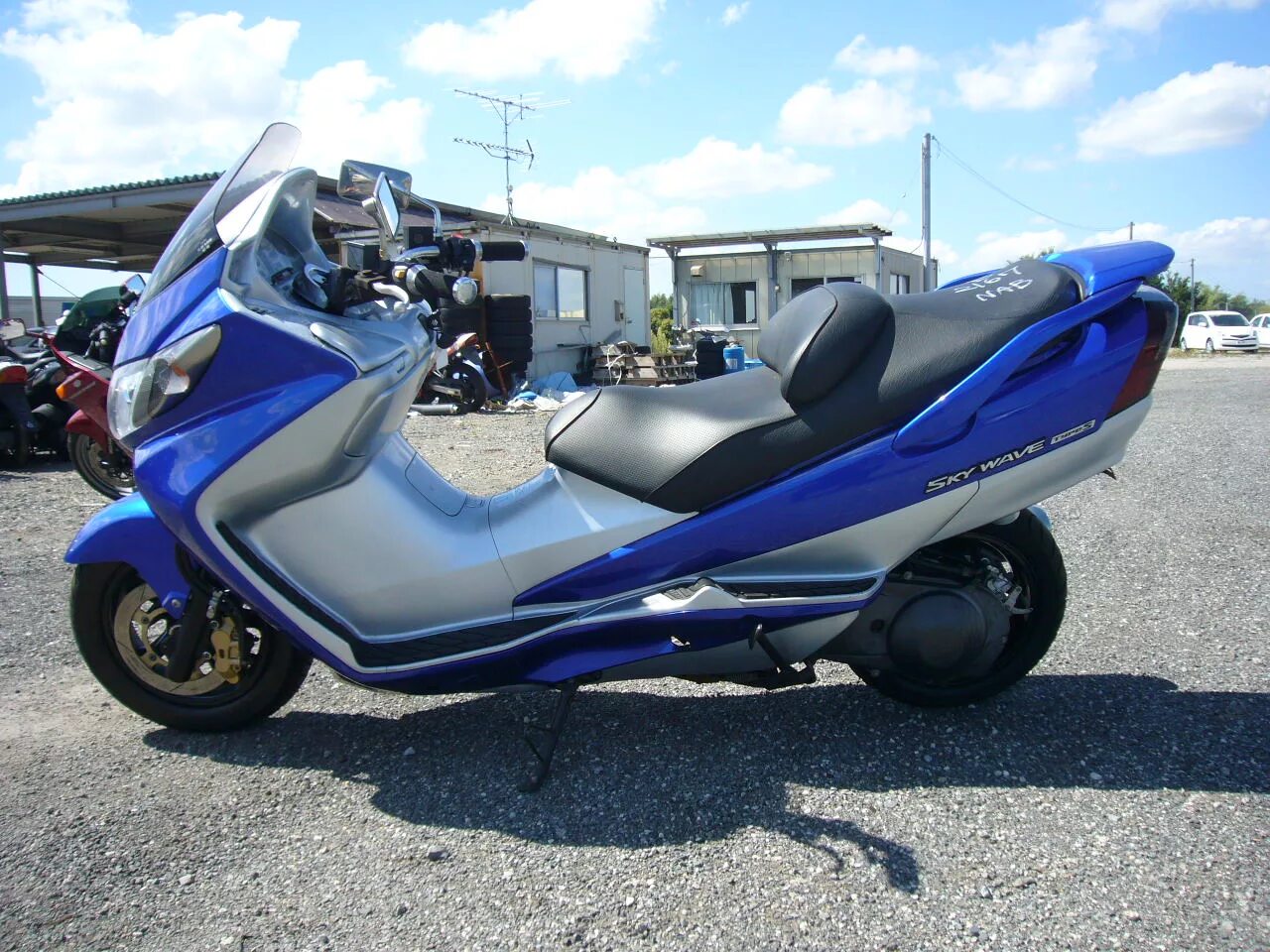 Suzuki skywave 250 2011. Сузуки скайвэй 250. Skywave 400. Skywave 250 1999. Suzuki skywave 250.