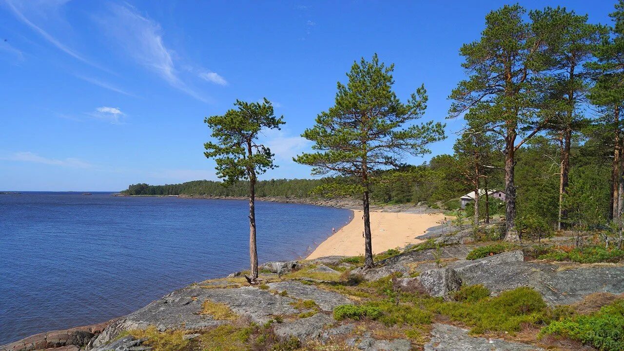 Белое море онега. Онега город у белого моря. Архангельск берег белого моря. Берег белого моря архангельская область. Белое море архангельская область.