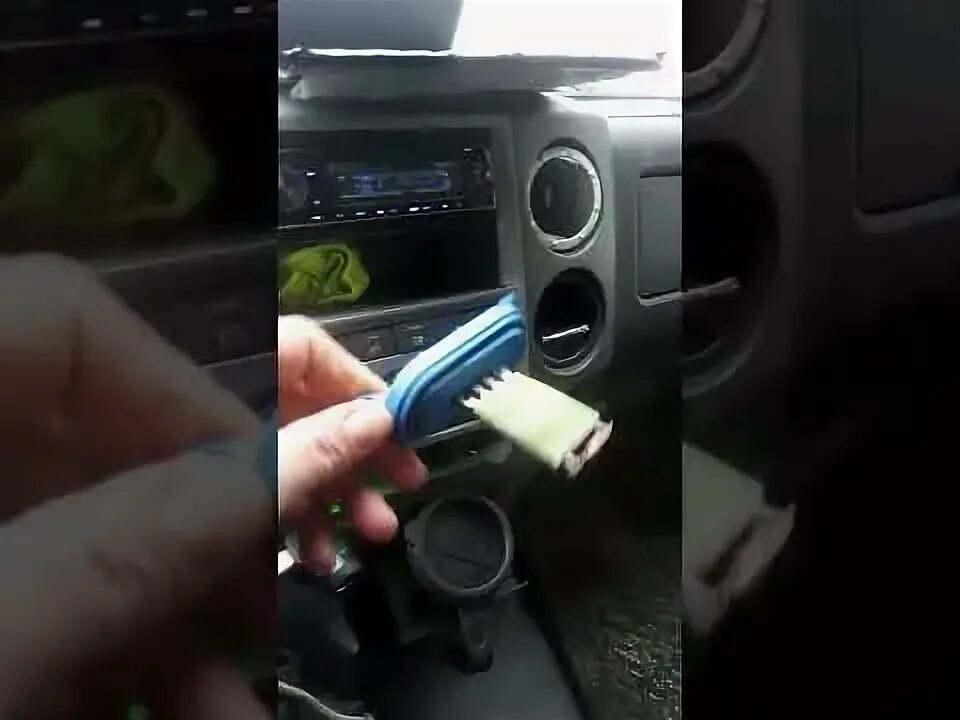 Печка работает в одном режиме. Печка работает в одном режиме