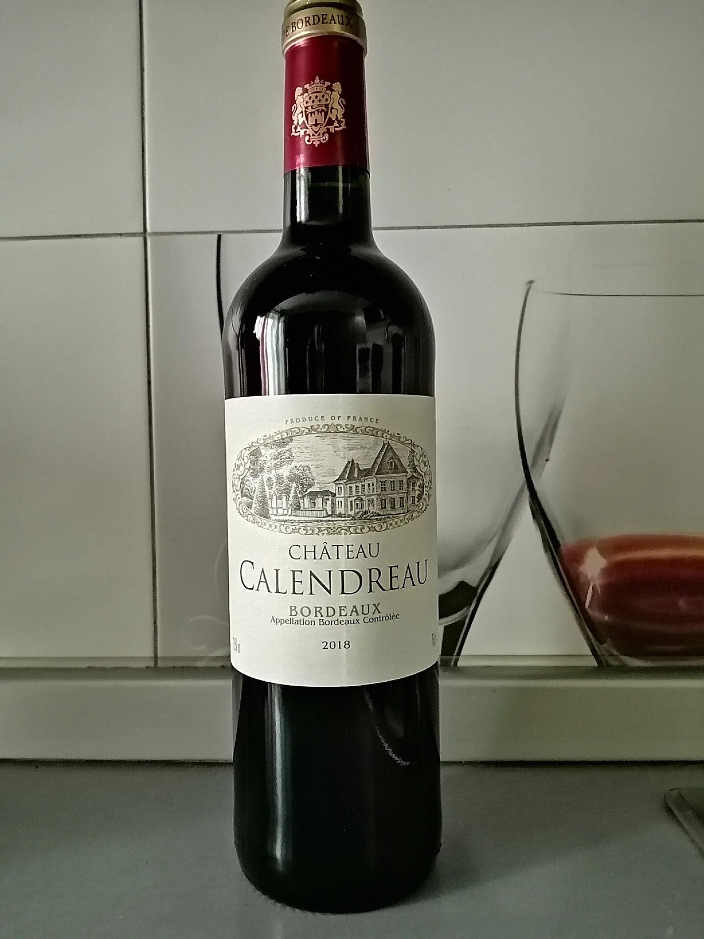 Французское вино Шато де. Вино Chateau Bordeaux бордо красное. Шато вино Франция. Вино красное АОС Шато. П 15 вино