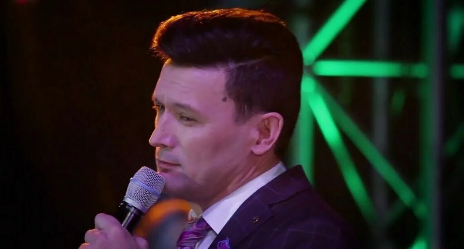 Тямаев гастроли 2022 фирдус нефтеюганск. Габдельфат сафин казань 2023. Жозе дус тямаев. Композитор зуфар хайретдинов. Татарские песни новые 2024 года новинки слушать.