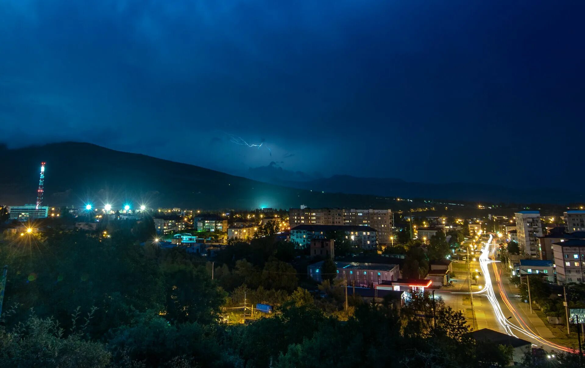 Цхинвали южная осетия. Цхинвал южная осетия сегодня. Цхинвал южная осетия сегодня. Военная база рф в южной осетии. Южная осетия цхинвал горы.