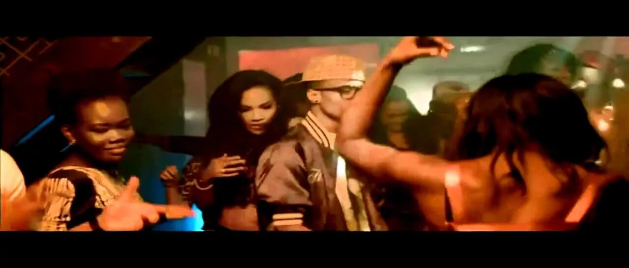 I like to move 2. I like to move it клип. клип real 2 real. real 2 real move it девушка из клипа. реел 2 реел клип.
