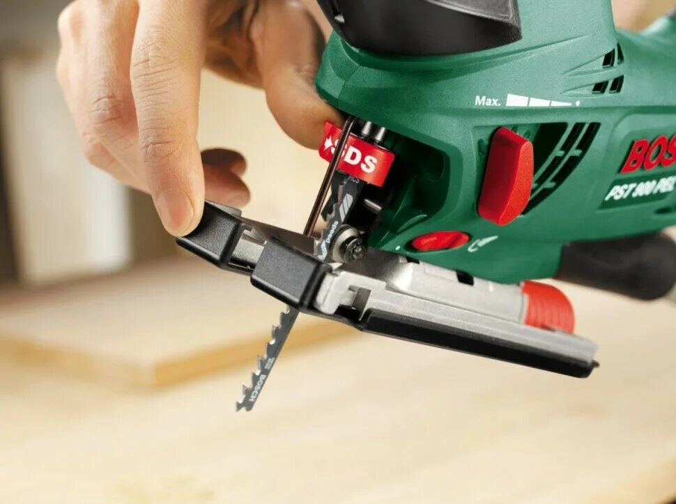 маятниковый механизм электролобзика. лобзик ход пилки. лобзик бош с регулировкой оборотов. лобзик hammer lzk800 схема. электролобзик для резки металла.