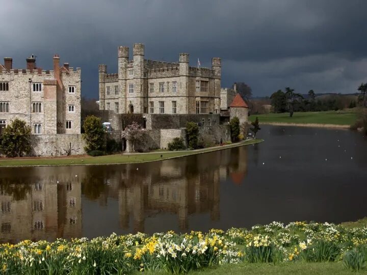 графство марк германия. A town the south of england. береговая тропа великобритания. A town the south of england. A town the south of england.