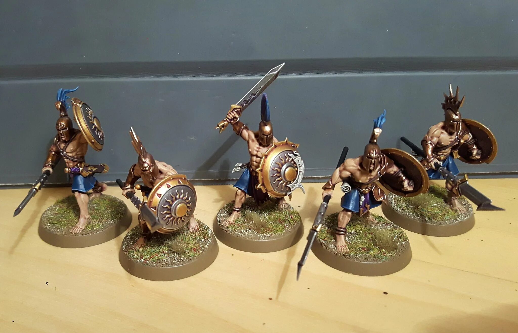 Ages миниатюры. Warhammer age of sigmar конверсии. warhammer age of sigmar империя. age of sigmar миниатюры империя. age of sigmar dominion stormcast.