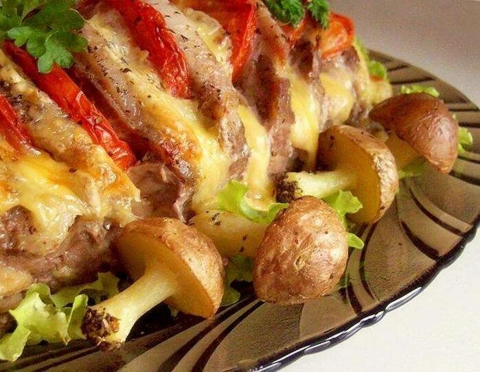 Как вкусно приготовить корейку из свинины