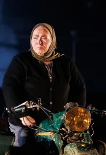 Материнское сердце спектакль