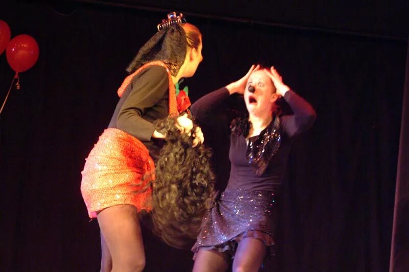 Номера эстрады. Эстрадное представление. Эстрадные номера оригинального жанра. Жанры эстрадного номера. Театр танца аллы духовой todes.