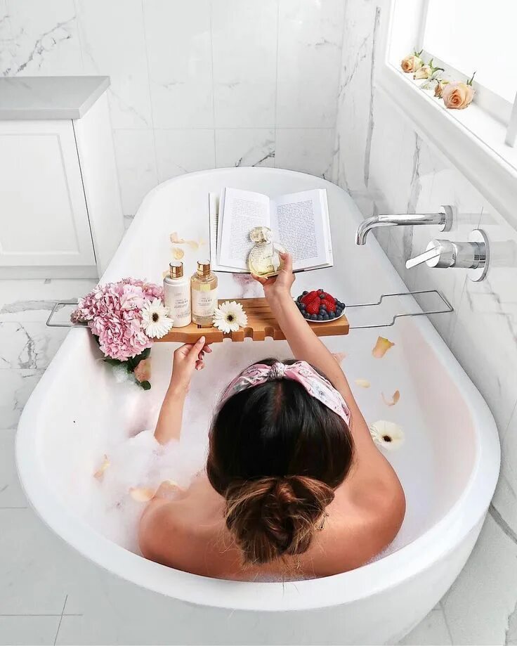 raspberray Bath, Lush, Relax
