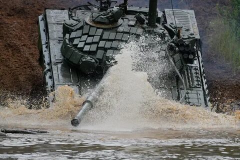 Подводные танки