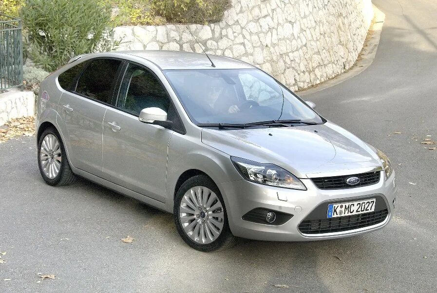 Ford focus 1.6 ti vct. Форд фокус хэтчбек 2008 серая. форд фокус 2 серый хэтчбек. ford focus 2 1,6 tdci trend 2010. форд фокус хэтчбек серый 2010.