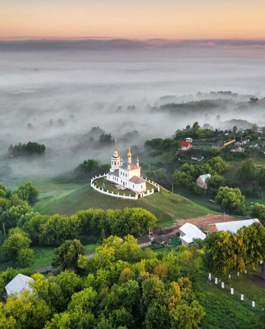 Тульская область краснодарский край. Епифань Тульская область. Епифань Тула. Храм в Епифани Тульской области. Епифань Тульская. Река.