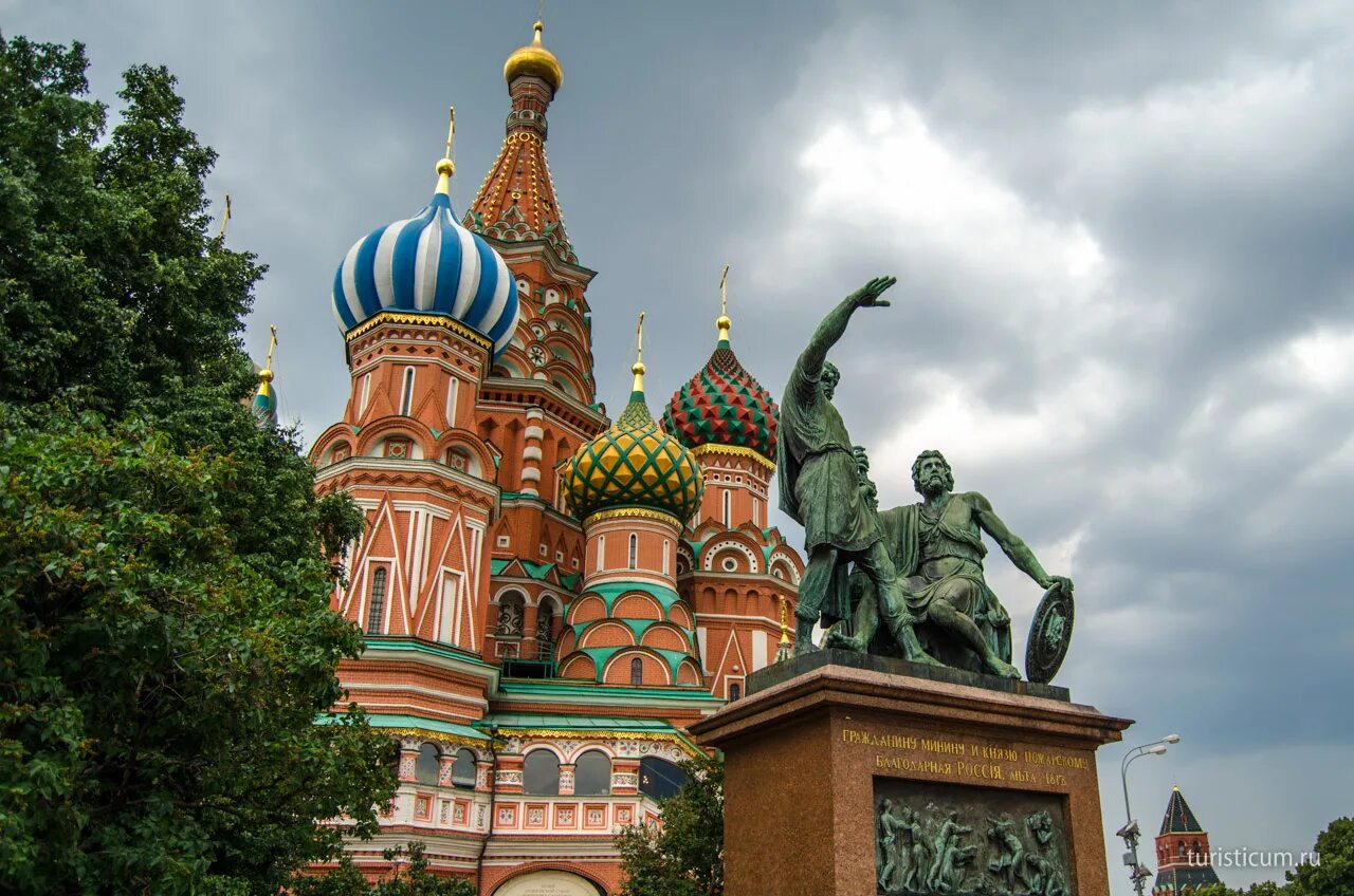 покровский храм на красной площади. достопримечательности кремля в москве царь пушка. основные достопримечательности москвы. основные достопримечательности москвы. храм василия блаженного красная площадь.