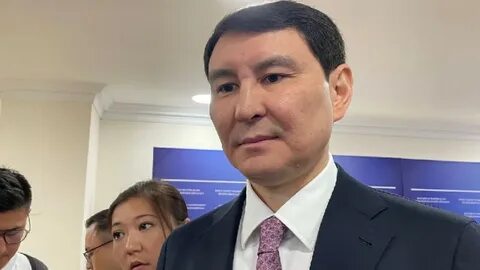 Заместитель министра финансов рк