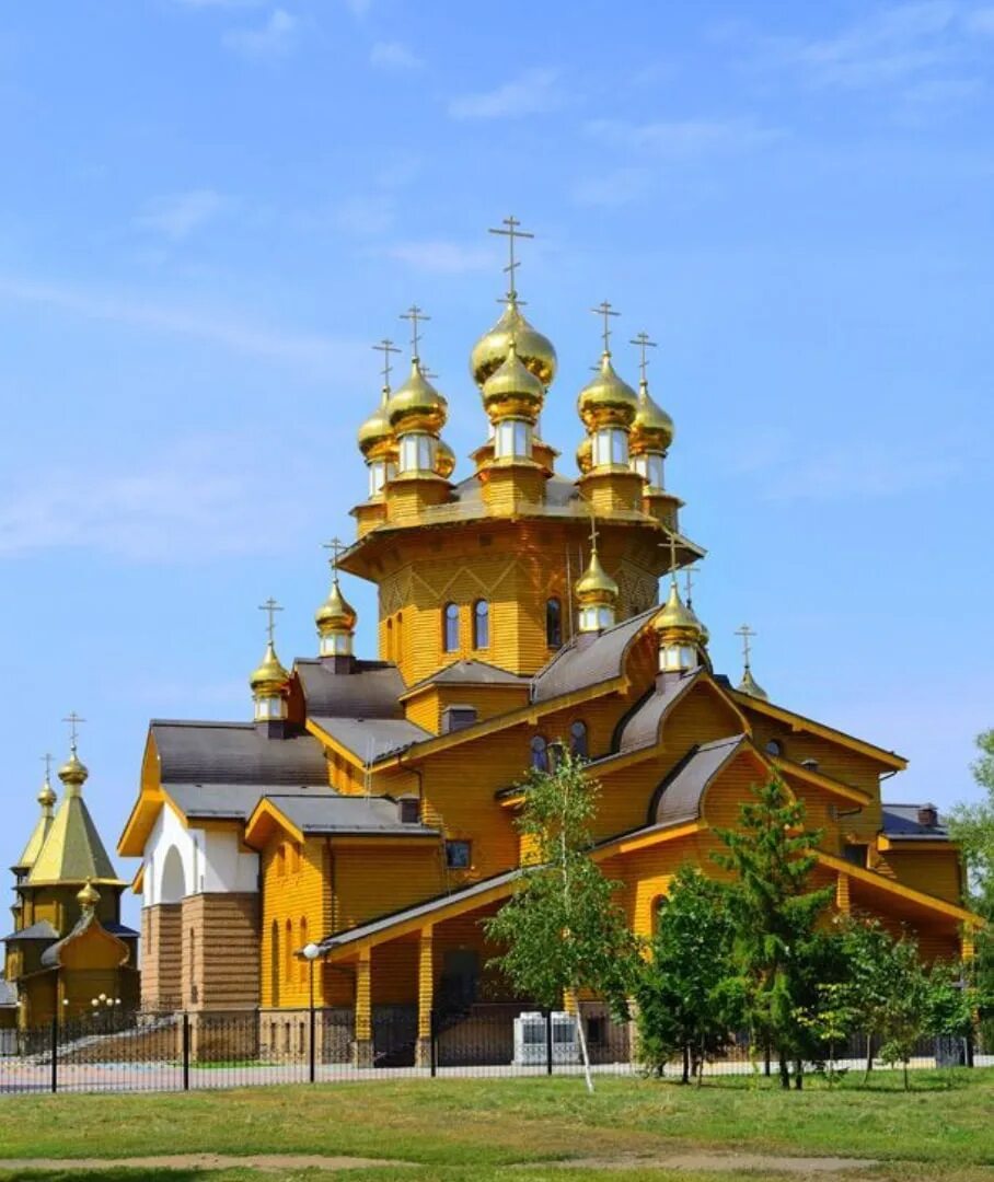 Святого белгородская область. Храм святых мучениц веры в Белгороде. Храм святых мучениц веры, надежды, Любови и матери их Софии (Белгород). Храм веры надежды Любови Белгород. Приход святых мучениц веры надежды Любови и матери их Софии Белгород.