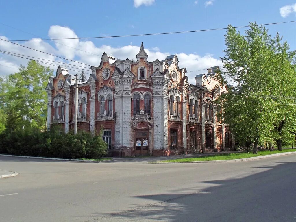 Фотографии города бийска. Бийск. Памятники архитектуры Алтайского края в Бийске. Бийск центр города. Бийск архитектура Бийска.