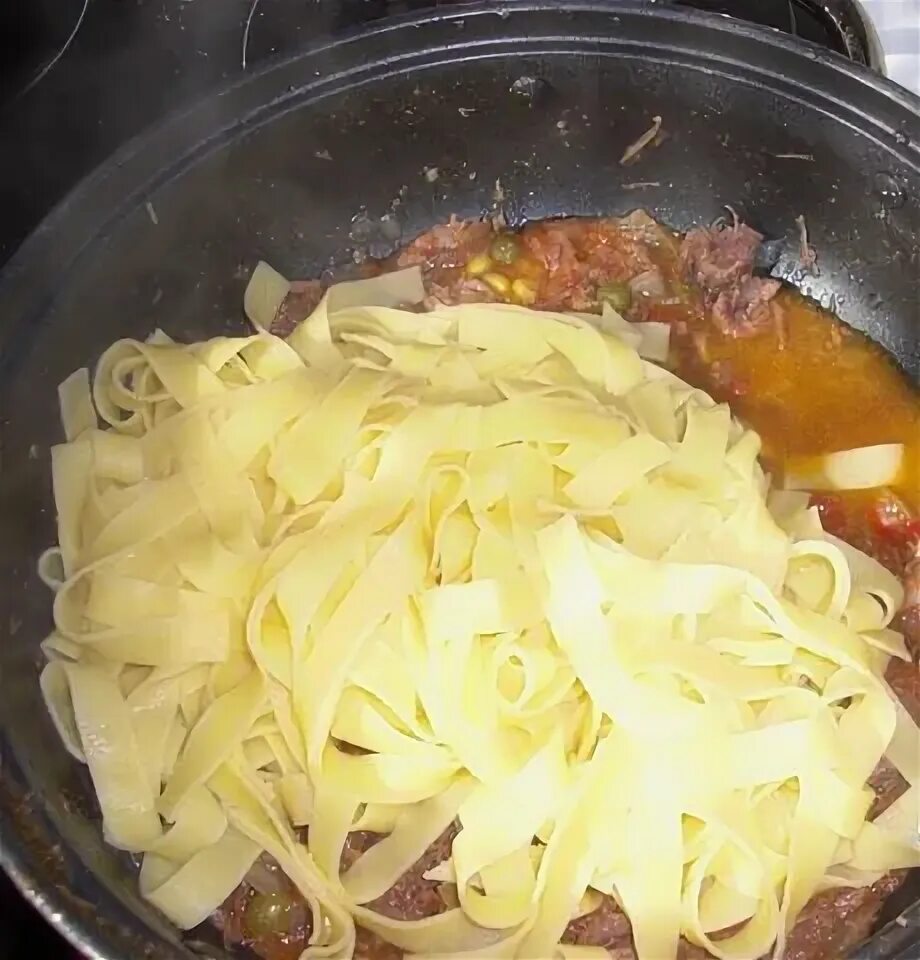Макароны с тушенкой в мультиварке рецепты. Макароны с тушенкой в мультиварке. макароны с тушенкой в мультиварке редмонд. как пожарить капусту с тушёнкой без том пасты.