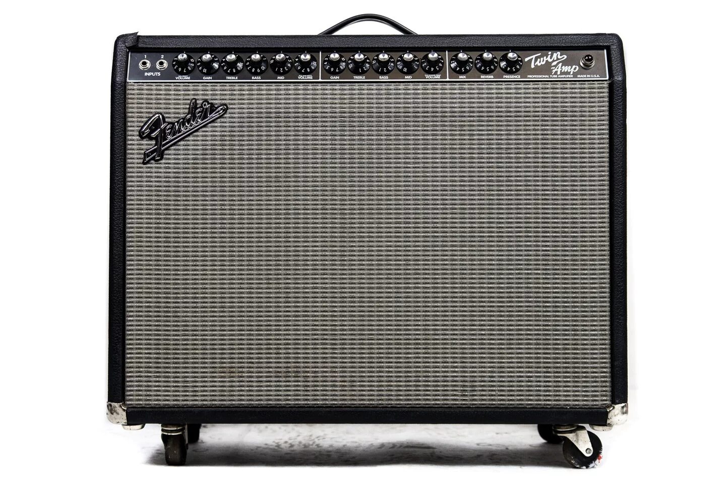 Fender combo ламповый. Fender twin custom. Fender 65 twin reverb 85 watts 2-12 jensen black tolex гитарный ламповый усилитель 85 вт. Fender 57 custom champ. Fender ламповый комбоусилитель.
