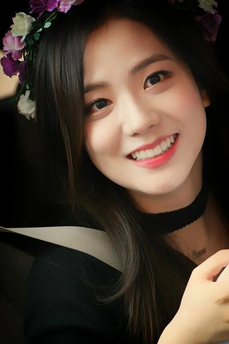 Джитсу милая. Kim Jisoo. Kim Jisoo BLACKPINK. Блэк Пинк Джису. Black Pink Jisoo.