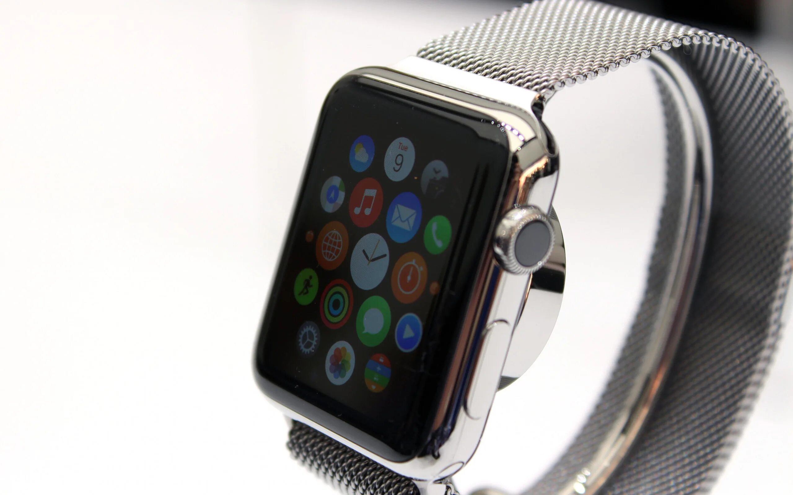 Apple часы на экране. Смарт-часы Apple IWATCH. Apple IWATCH 8. Экран Apple IWATCH 2. Apple watch 10.