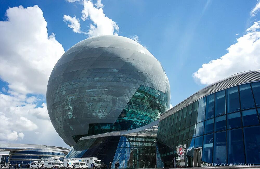 Экспо в казахстане. Экспо в казахстане. Астана экспо 2017. Астана экспо 2017. Павильон нур алем астана.