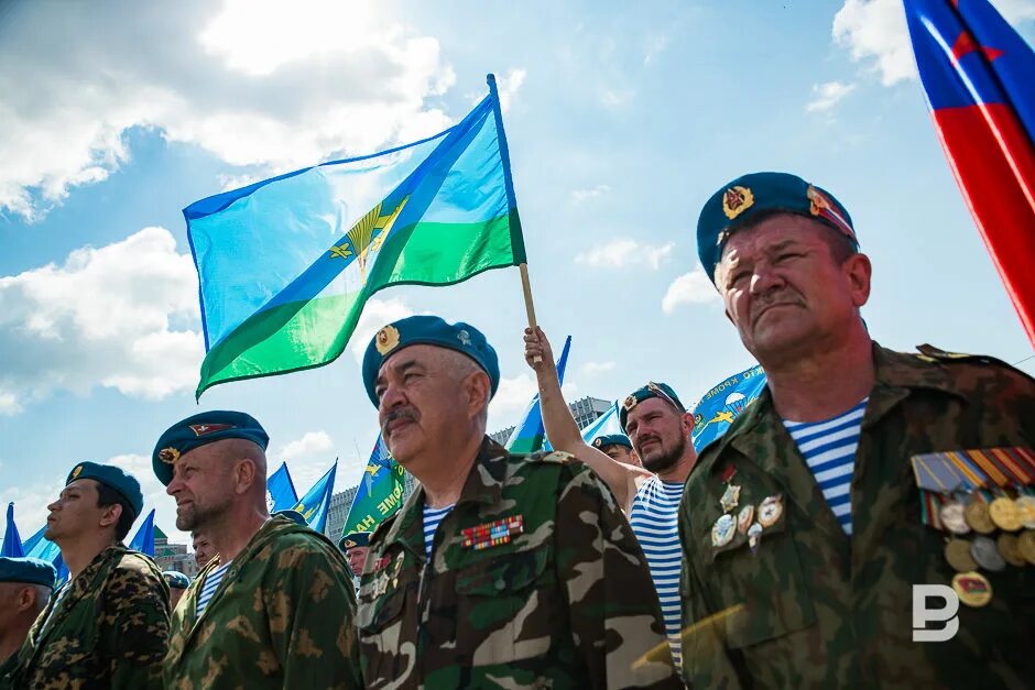 Голубые береты бердск. Голубые береты бердск