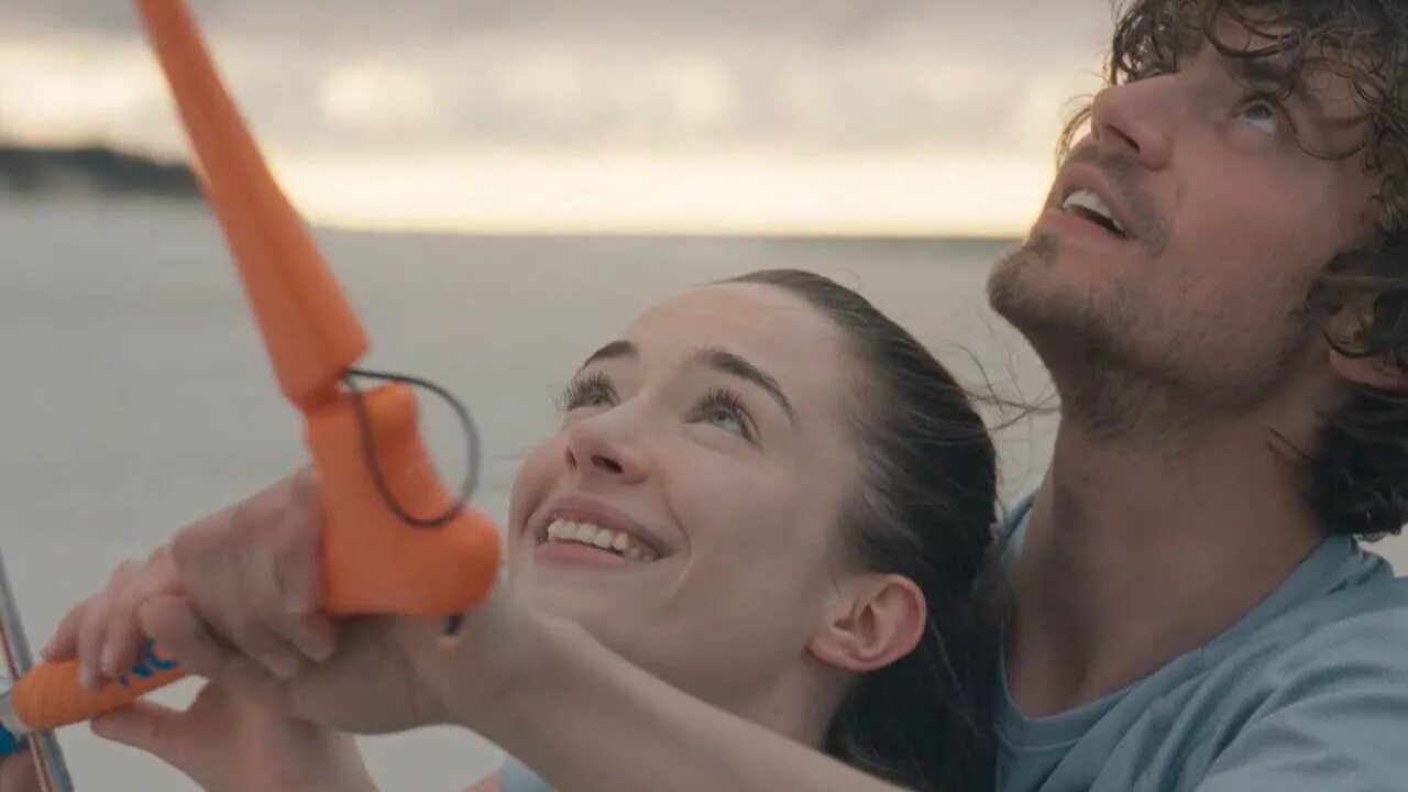 Into the wild эмиль хирш. Шон пенн into the wild. Flying into the wind 1982. Фильм под крыльями ветра. Into the wind фильм.