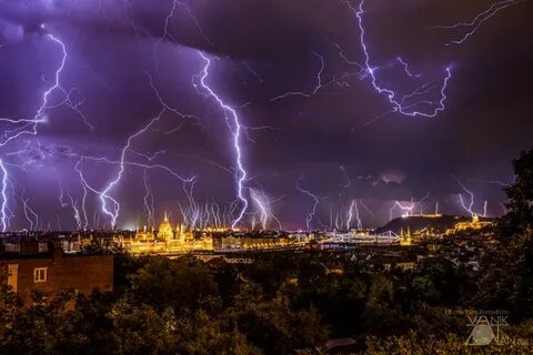 Звук грозовой молнии
