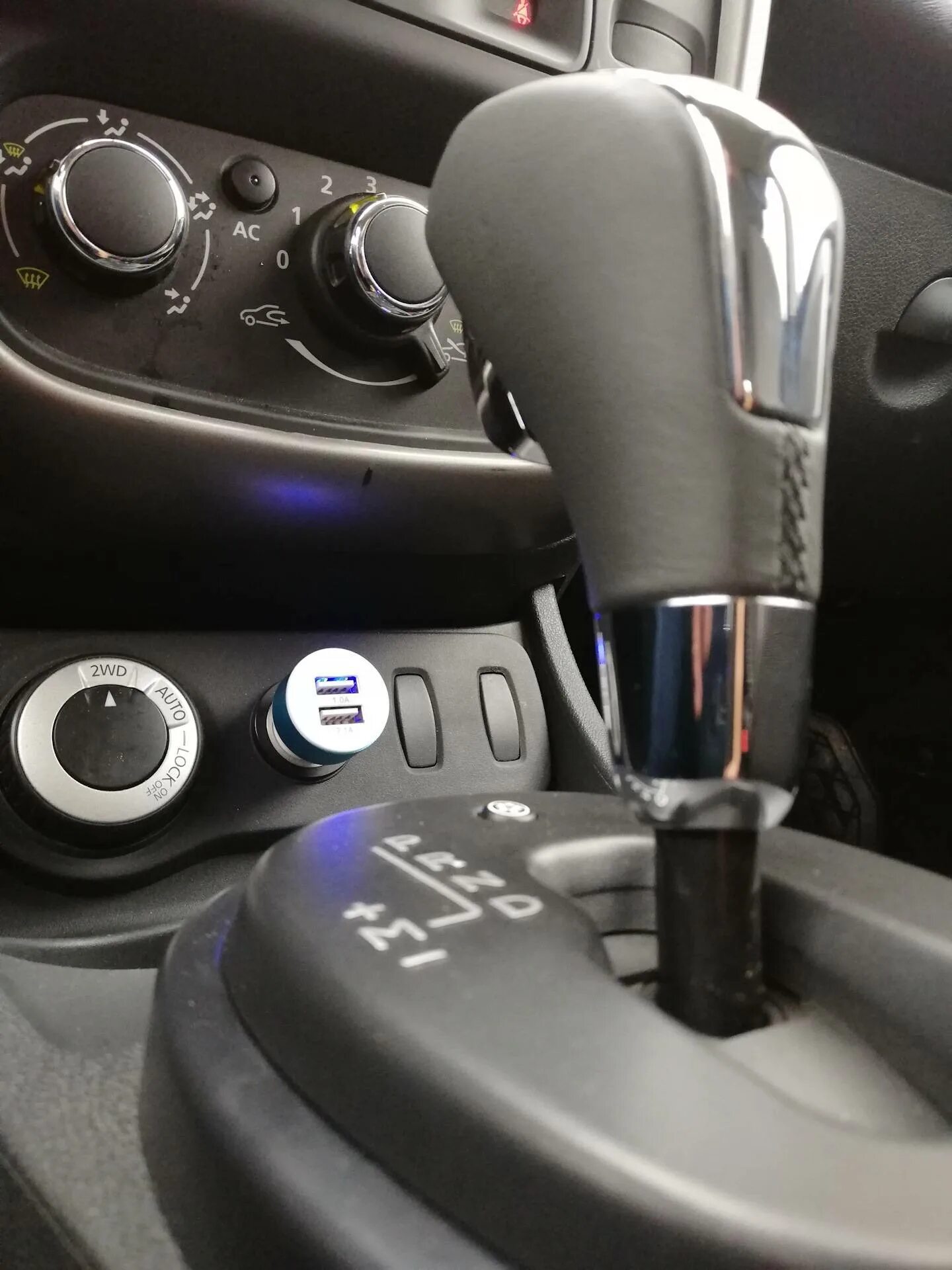 Дастер 1.3 вариатор. Ручка акпп renault duster. рычаг акпп рено дастер. рено дастер кпп автомат. ручка акпп renault logan.