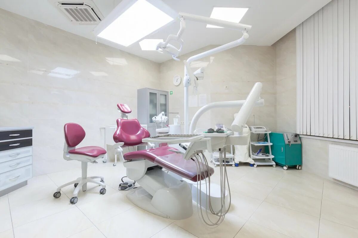 Эстетик дент судогда. Studio esthetic dental розенштейна. Отбелы в стоматологии. Dental esthetic clinic. Эстетик дент тула.