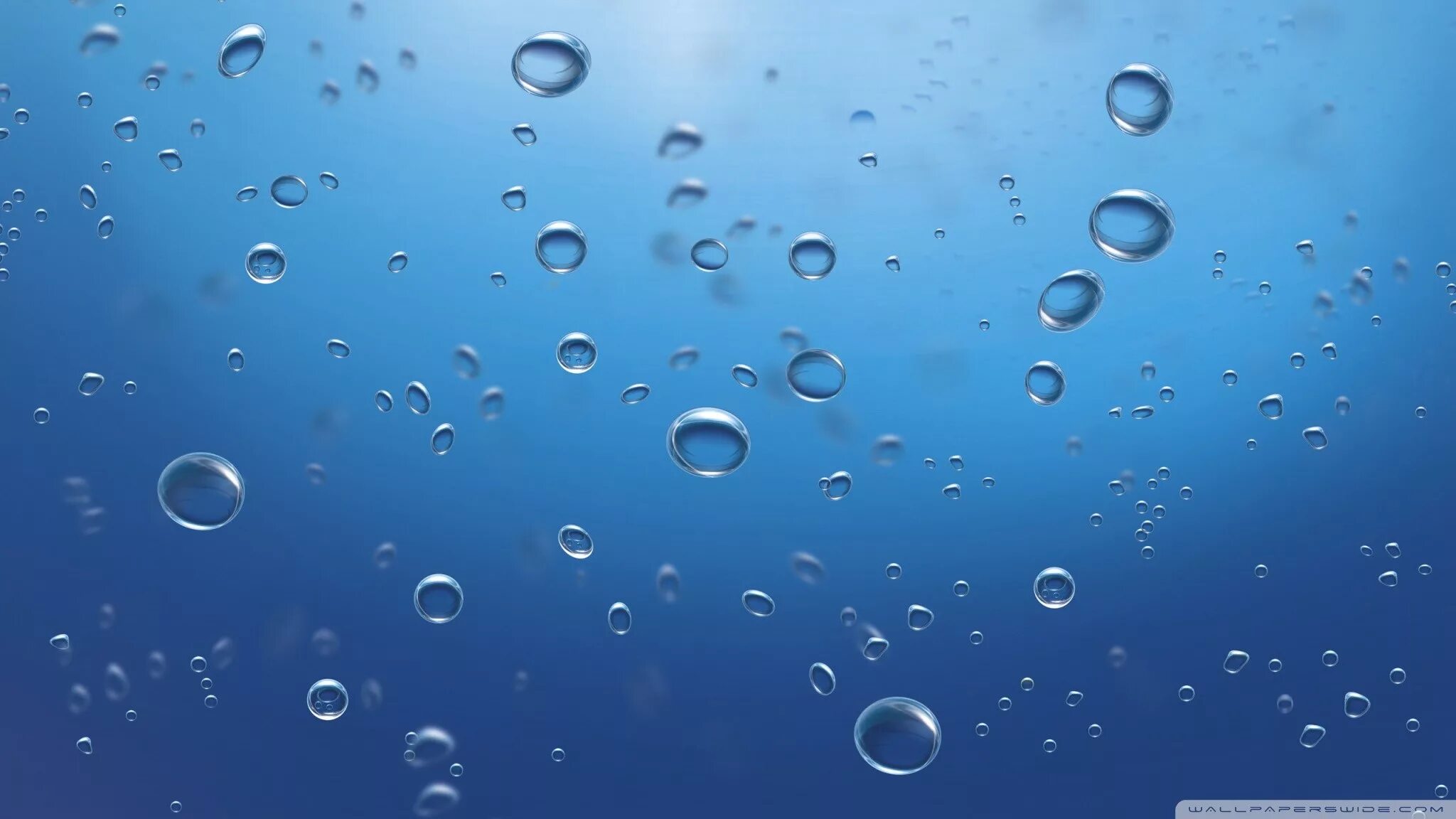 Пузырьки в воде. Вода фон. Пузыри под водой. Фон пузыри. Мельчайшие капли воды в воздухе
