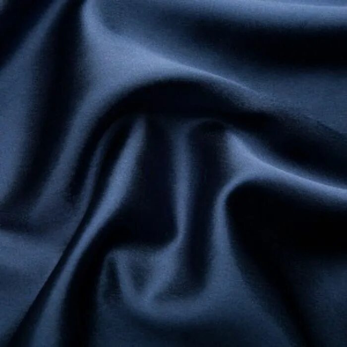Темно синяя ткань. Темно синий атлас ткань. Синий шелк. Тёмно синий атлас.