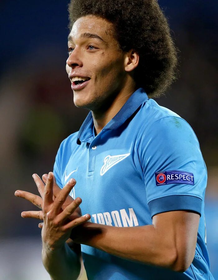 Витцель футболист. Witsel футболист. Аксель витсель. Витсель футболист. Аксель витсель бельгийский футболист.