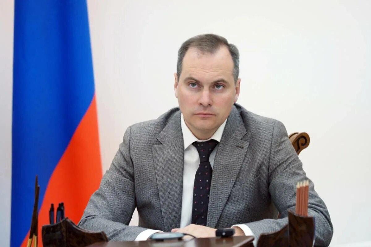 Артём Здунов поручил проанализировать достоверность социально-экономических пока