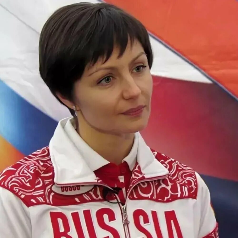 Анастасию давыдову