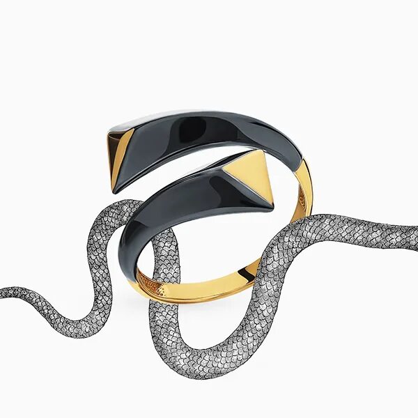 Кольцо змейка булгари. Bvlgari кольцо змея vr1mx4. Кольцо Bvlgari Snake. Bvlgari кольцо zmeya. Браслет змейка булгари.