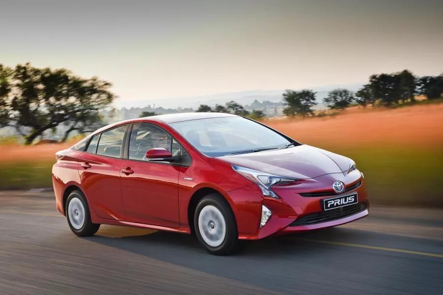 Toyota Prius 2016. Toyota Prius 70. Toyota Prius c 2016. Toyota Prius 50. Почему тойота приус