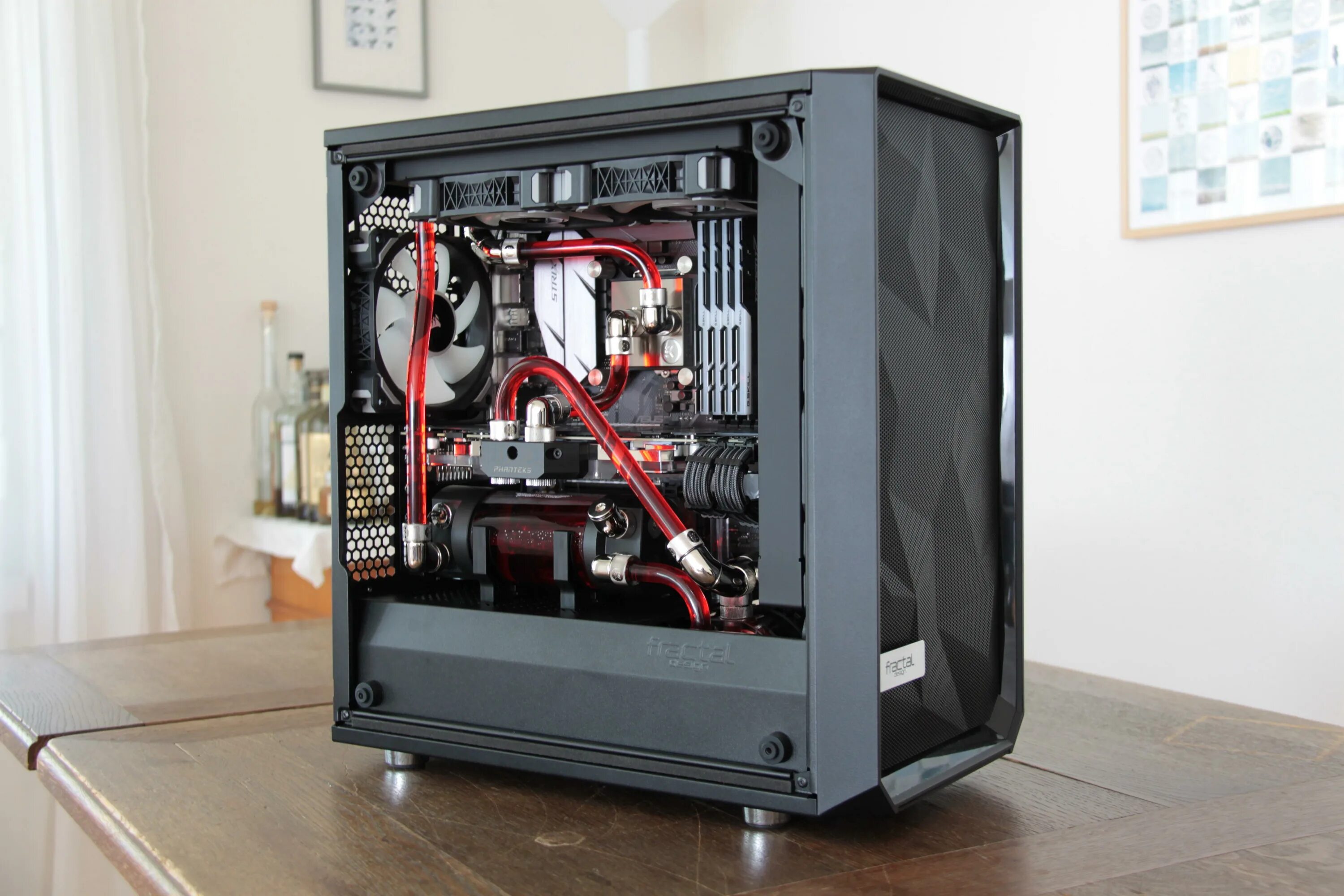 Fractal Design Meshify 2 Mini. Fractal Design Meshify c. Fractal Design Meshify c Mini. Fractal Design Meshify c TG.