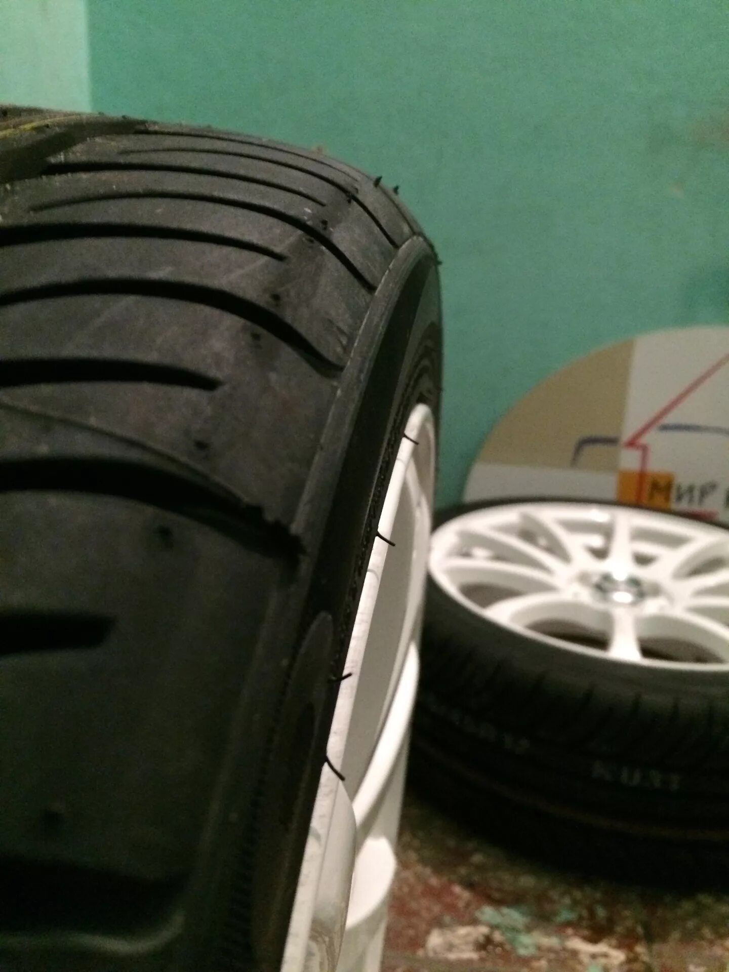 Kumho 205/45/17. Kumho r17 низкопрофильная. 205 45 17 Лето Солярис. 205/45 R17.