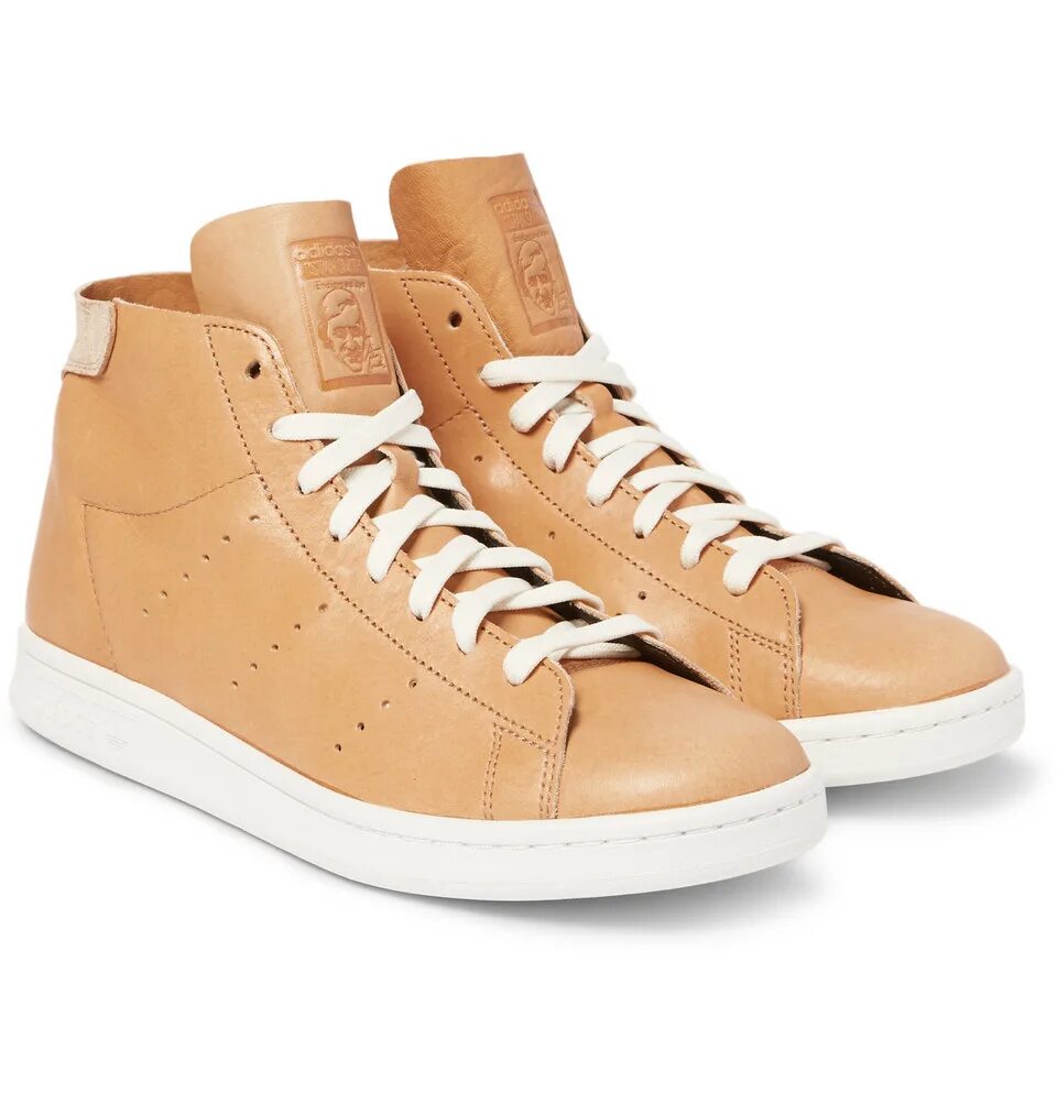 Кроссовки мужские светлые. Adidas Stan Smith High. Кеды адидас High Brown. Кроссовки летние светлые мужские кожаные.