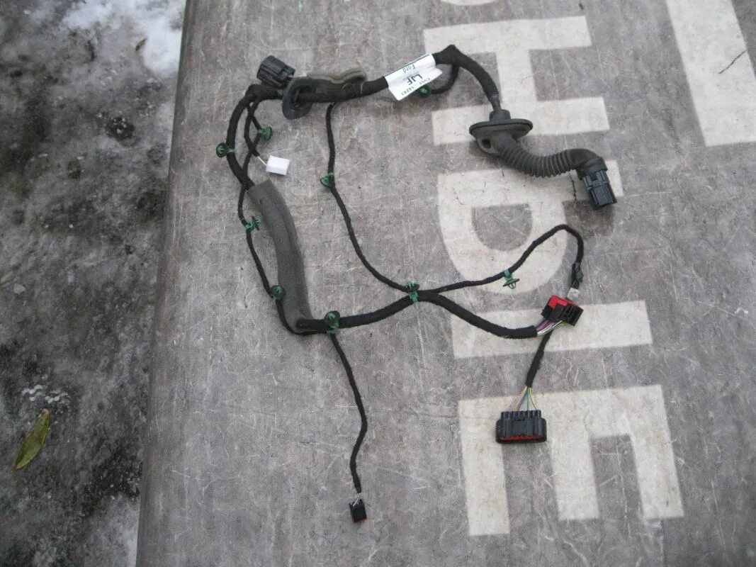 5118529 oe ford. Потолочная проводка forester sf. Проводка ford 2180988. Проводка форд фокус 3. 1670925 ford.